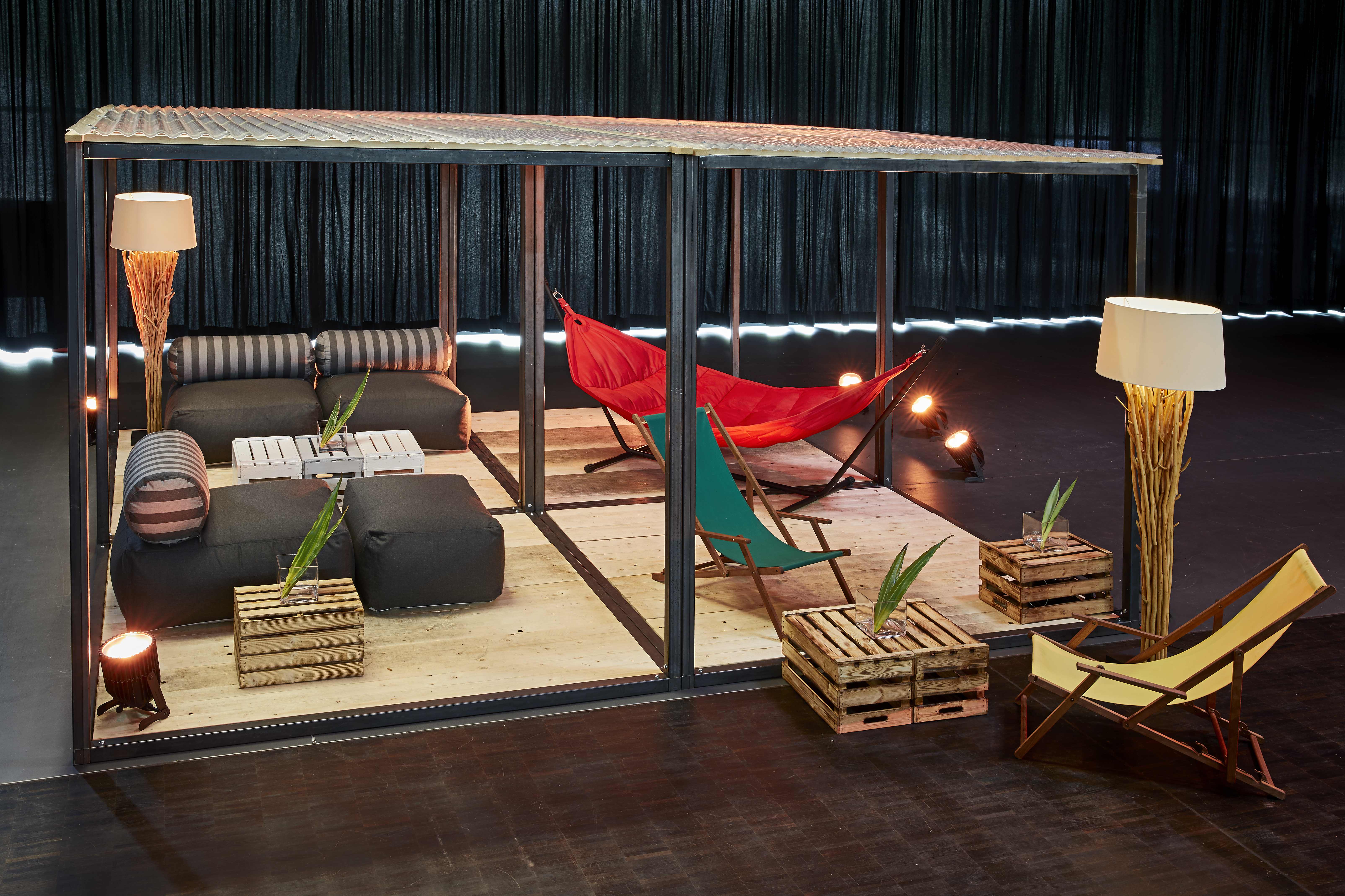 Cabana lounge